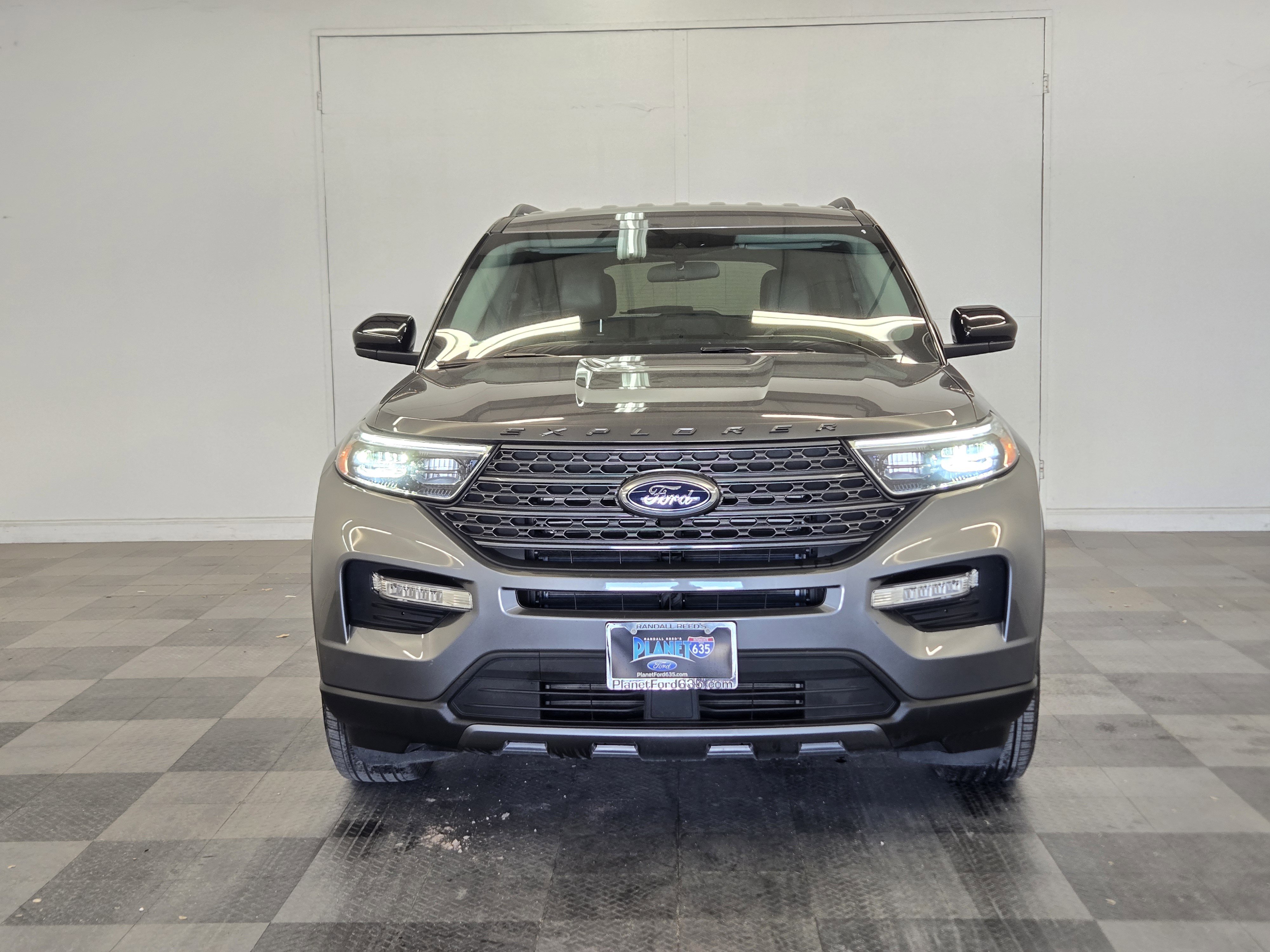 Certified 2023 Ford Explorer XLT w/ Equipment Group 202A image 3