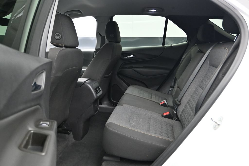 Used 2024 Chevrolet Equinox LT FWD image 16