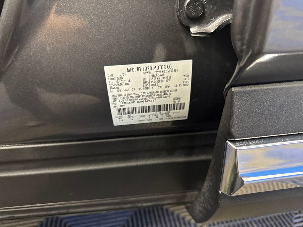 Certified 2023 Ford Explorer XLT w/ Equipment Group 202A AWD/4WD image 34