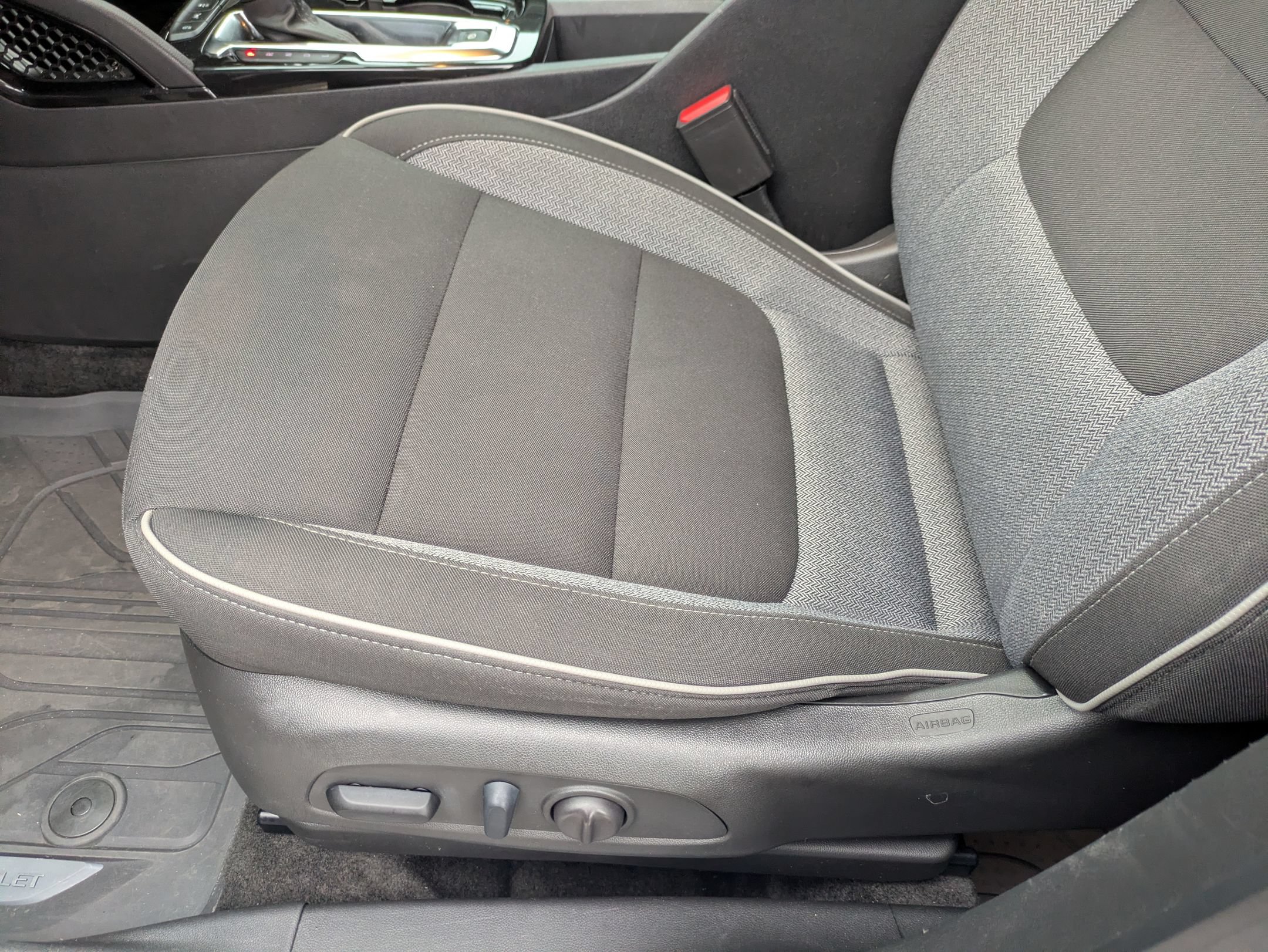 Used 2024 Chevrolet TrailBlazer LT w/ Convenience Package FWD image 13