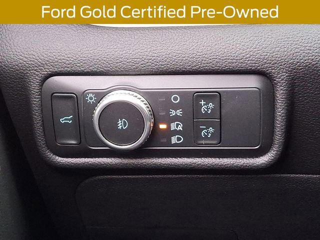 Certified 2022 Ford Explorer XLT w/ Equipment Group 202A image 27