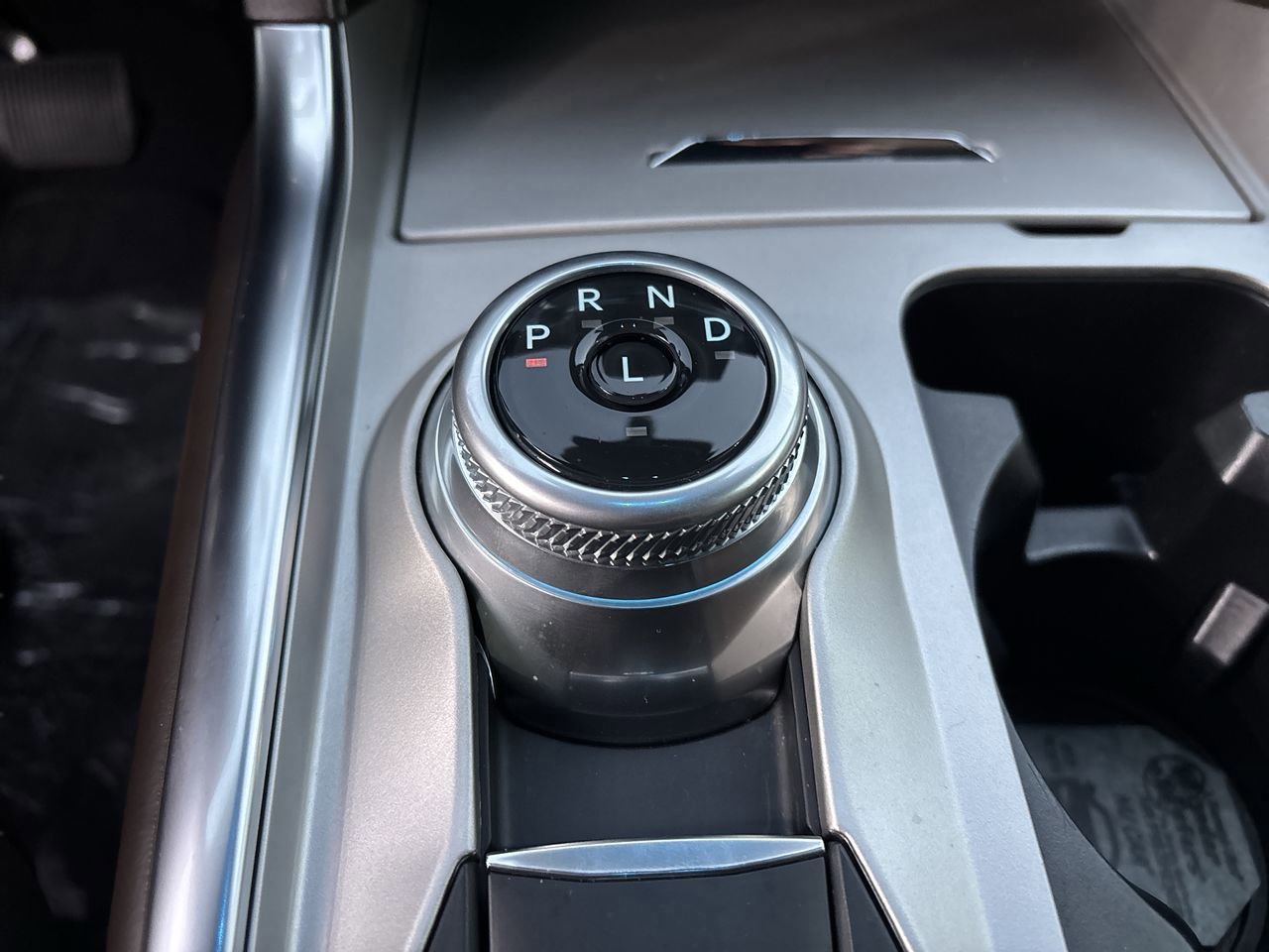 Certified 2024 Ford Explorer King Ranch w/ Technology Package image 29