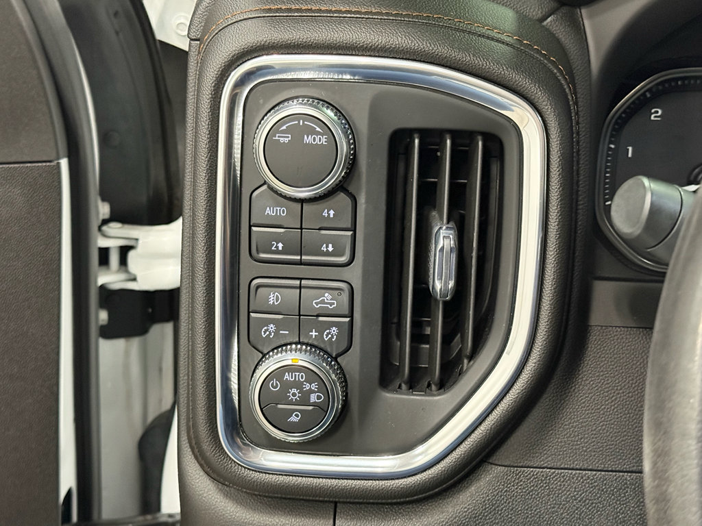 Used 2023 GMC Sierra 2500 AT4 w/ Gooseneck/5TH Wheel Package image 12