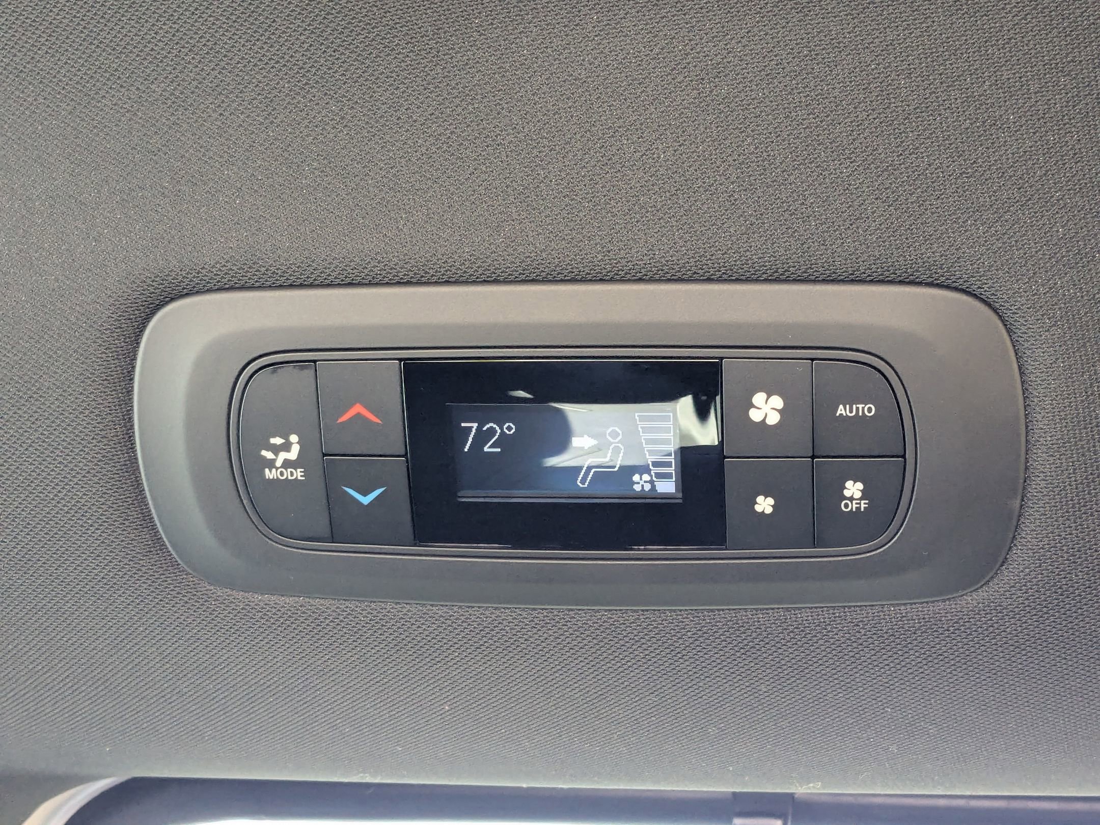 Used 2024 Chrysler Pacifica Touring-L w/ S Appearance Package image 31