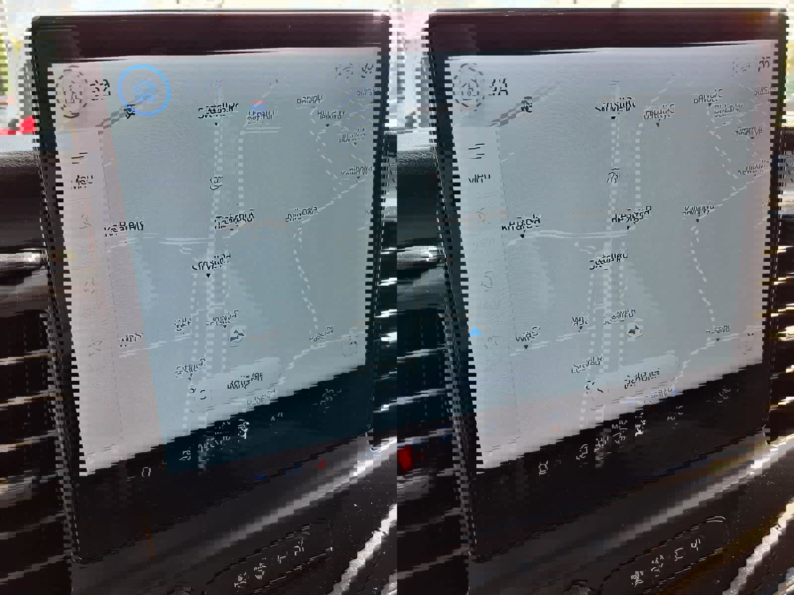 Certified 2024 Ford Transit 350 148 High Roof AWD w/ Load Area Protection Package image 10