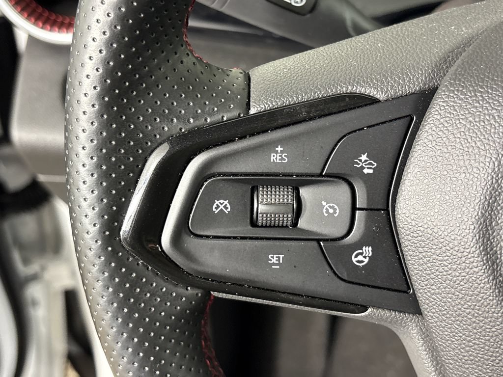 Used 2026 Chevrolet Trax RS w/ Driver Confidence Package FWD image 18