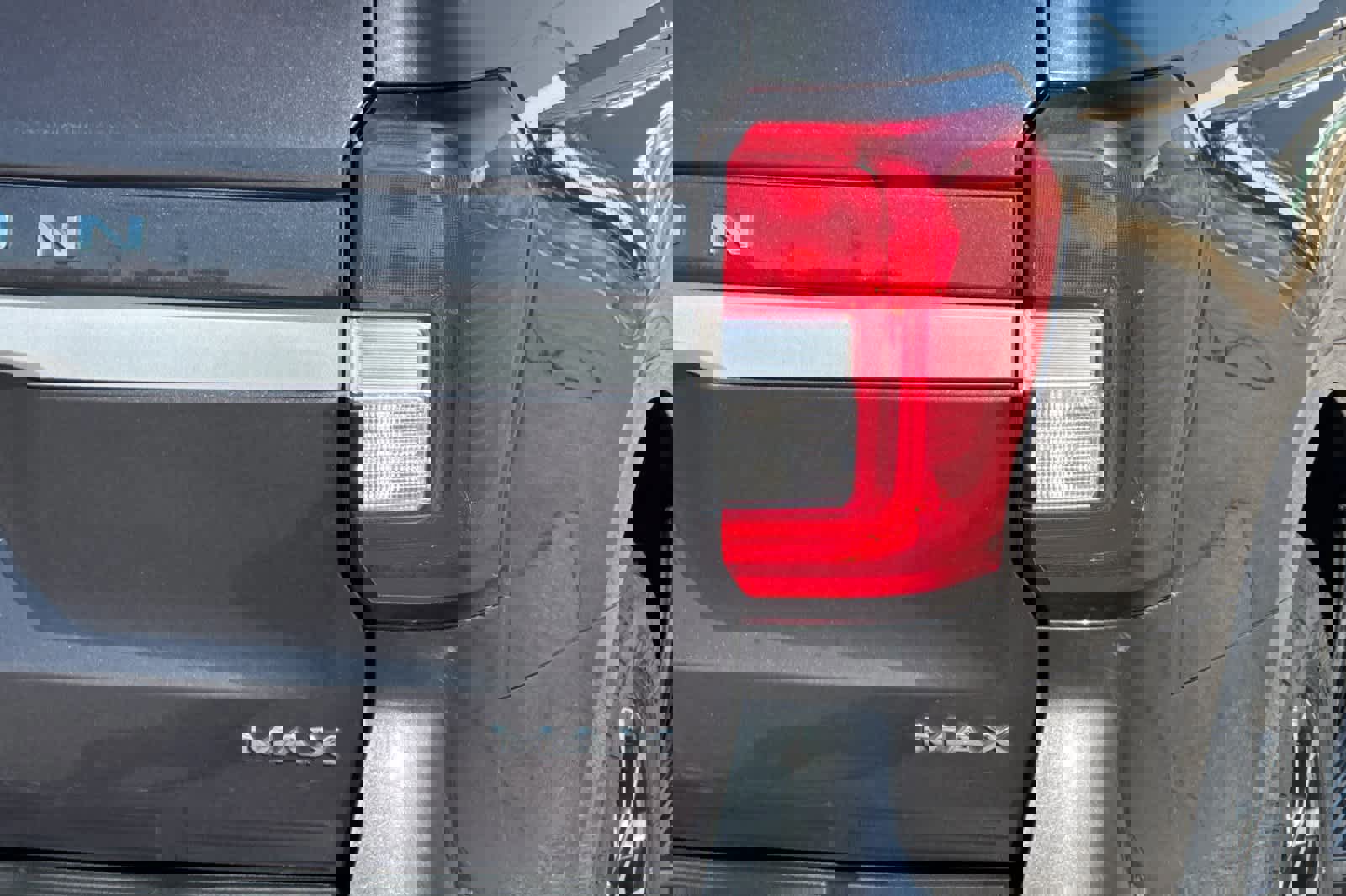 Certified 2024 Ford Expedition Max XLT image 29