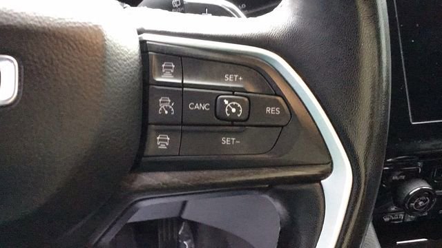 Used 2021 Jeep Grand Cherokee L Limited image 21