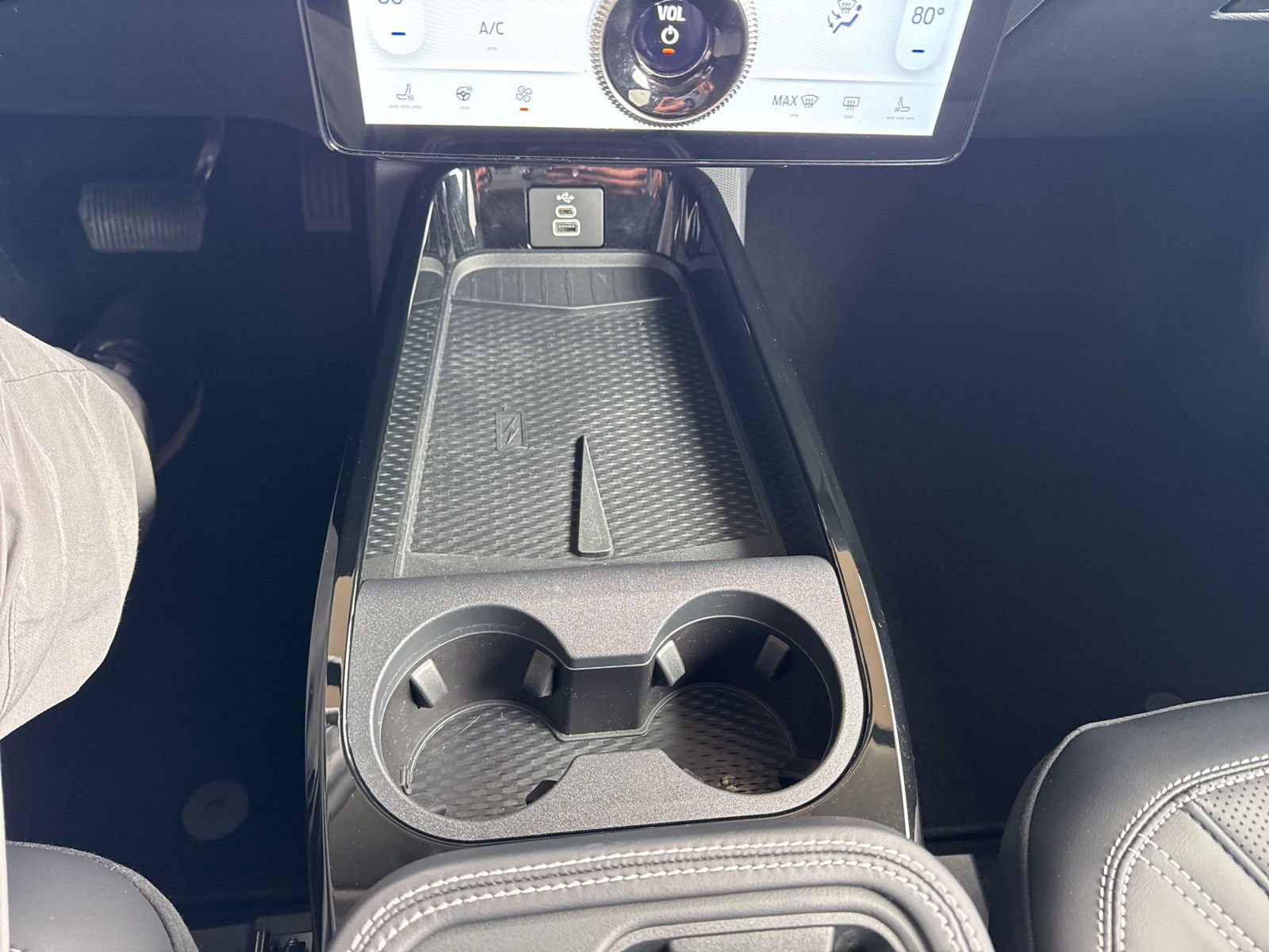 Certified 2025 Ford Mustang Mach-E Premium image 31