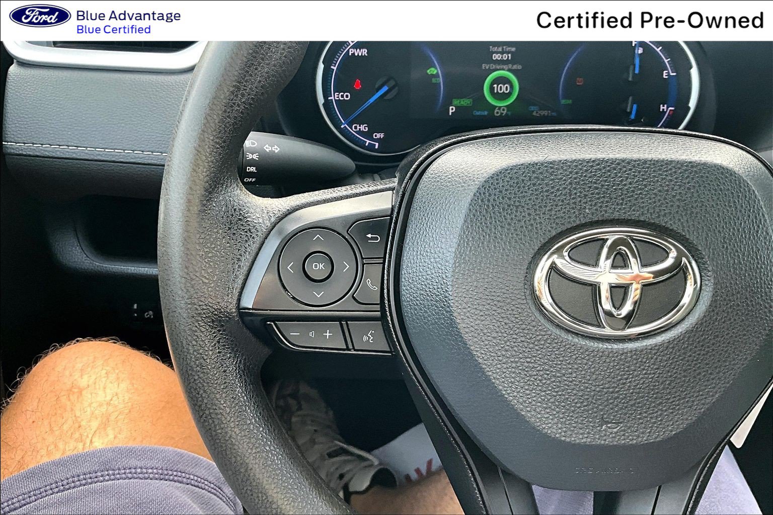 Used 2024 Toyota RAV4 LE AWD/4WD image 22