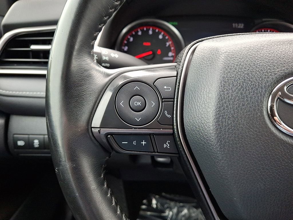 Used 2022 Toyota Camry XSE FWD image 21