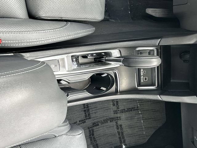 Used 2023 Subaru Ascent Limited AWD/4WD image 18