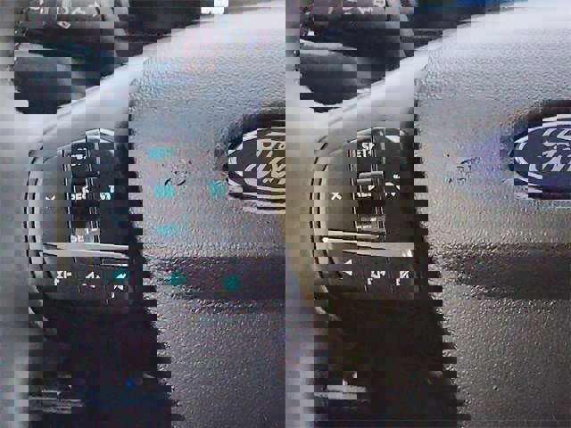 Certified 2025 Ford Maverick XLT w/ XLT Luxury Package image 14