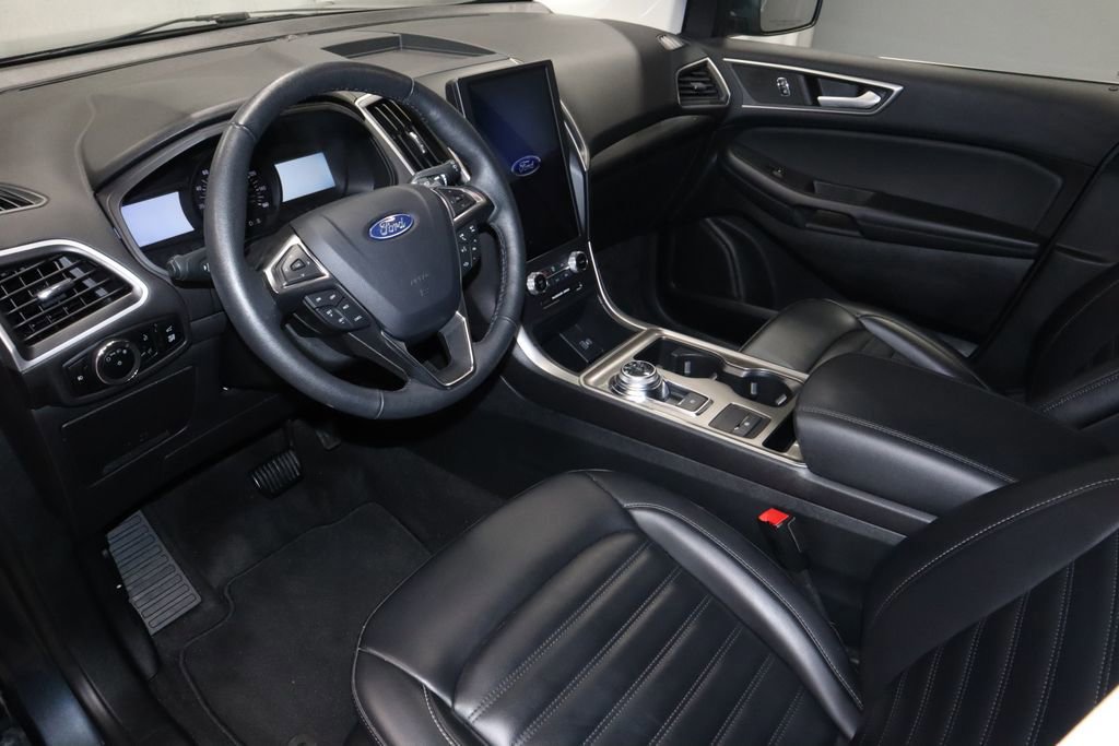 Certified 2024 Ford Edge SEL w/ Convenience Package AWD/4WD image 26