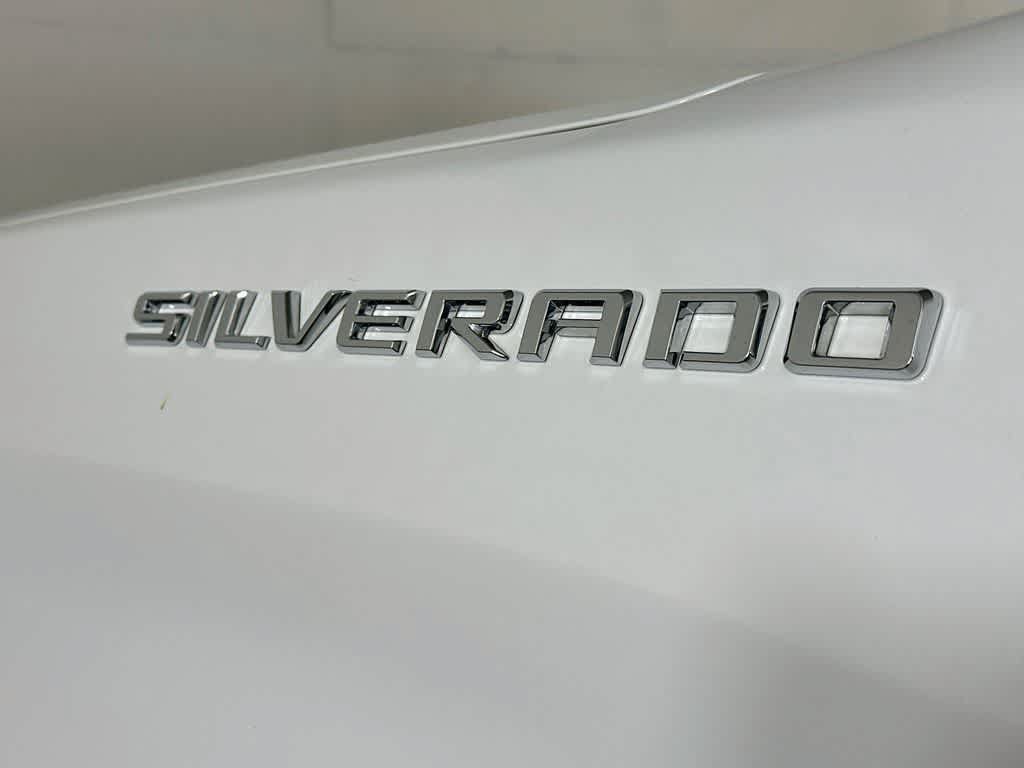 Used 2023 Chevrolet Silverado 1500 Custom RWD image 7