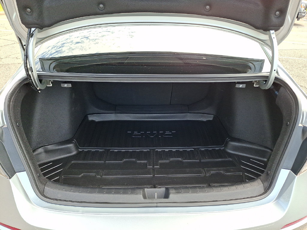 Used 2025 Honda Civic Sport image 29