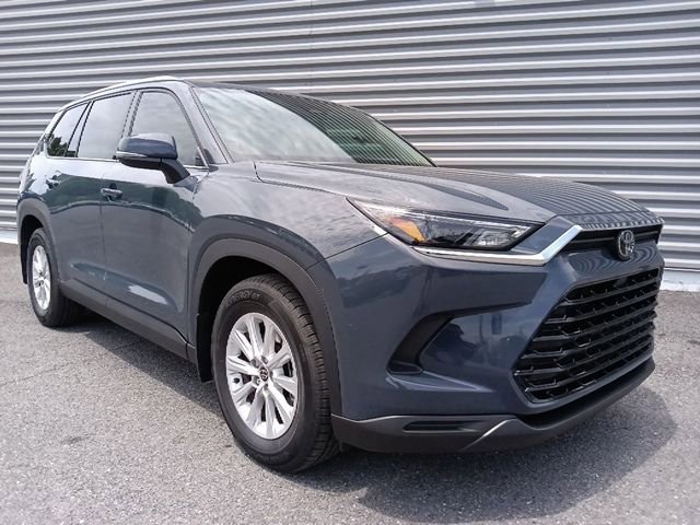 Used 2024 Toyota Grand Highlander FWD