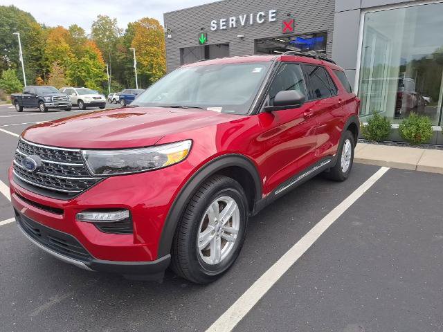 Certified 2024 Ford Explorer XLT w/ Equipment Group 202A AWD/4WD image 17