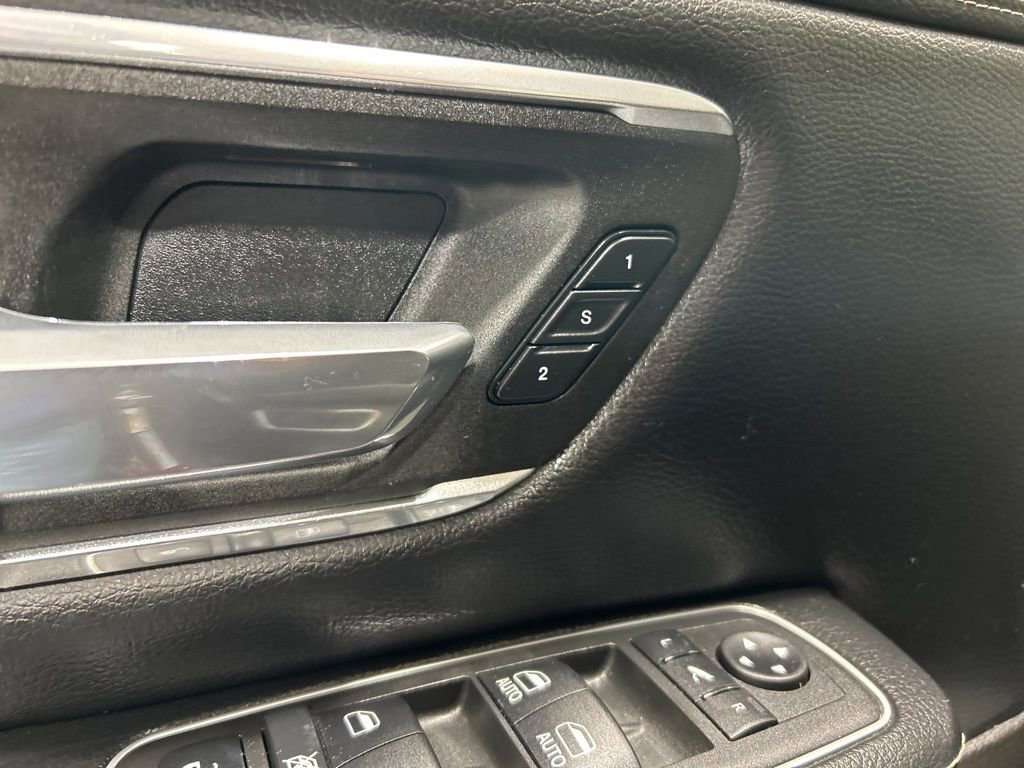 Used 2022 RAM 1500 Laramie image 13