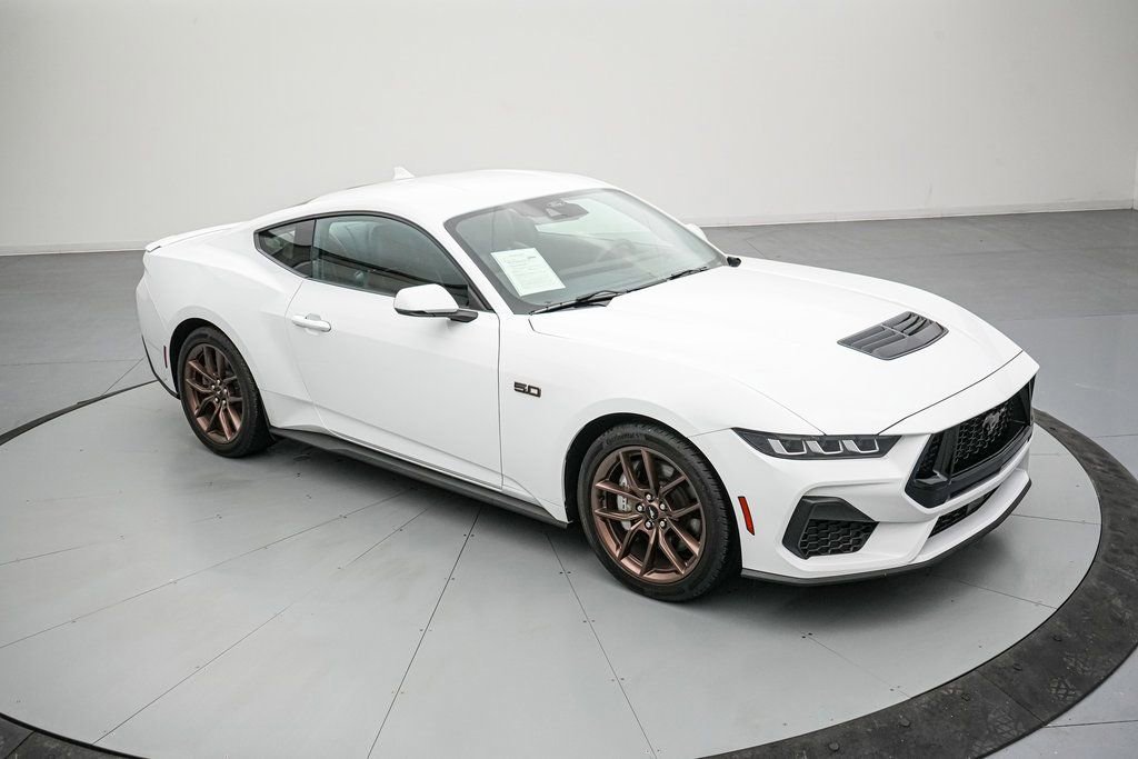 Certified 2025 Ford Mustang GT Premium image 8