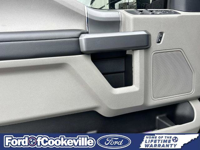 Certified 2022 Ford F250 XLT w/ XLT Premium Package AWD/4WD image 24