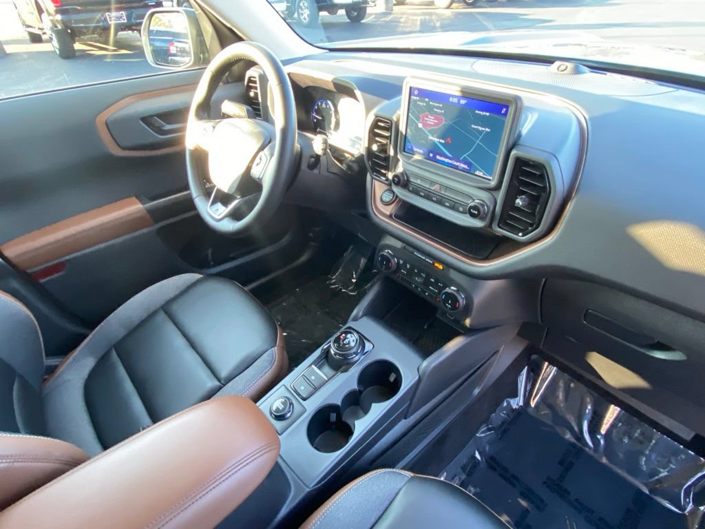 Certified 2024 Ford Bronco Sport Outer Banks w/ Tech Package AWD/4WD image 39