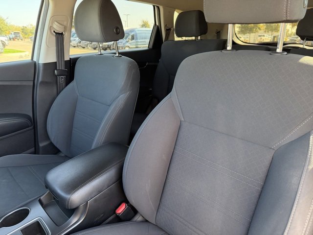 Used 2019 Kia Sorento LX image 10