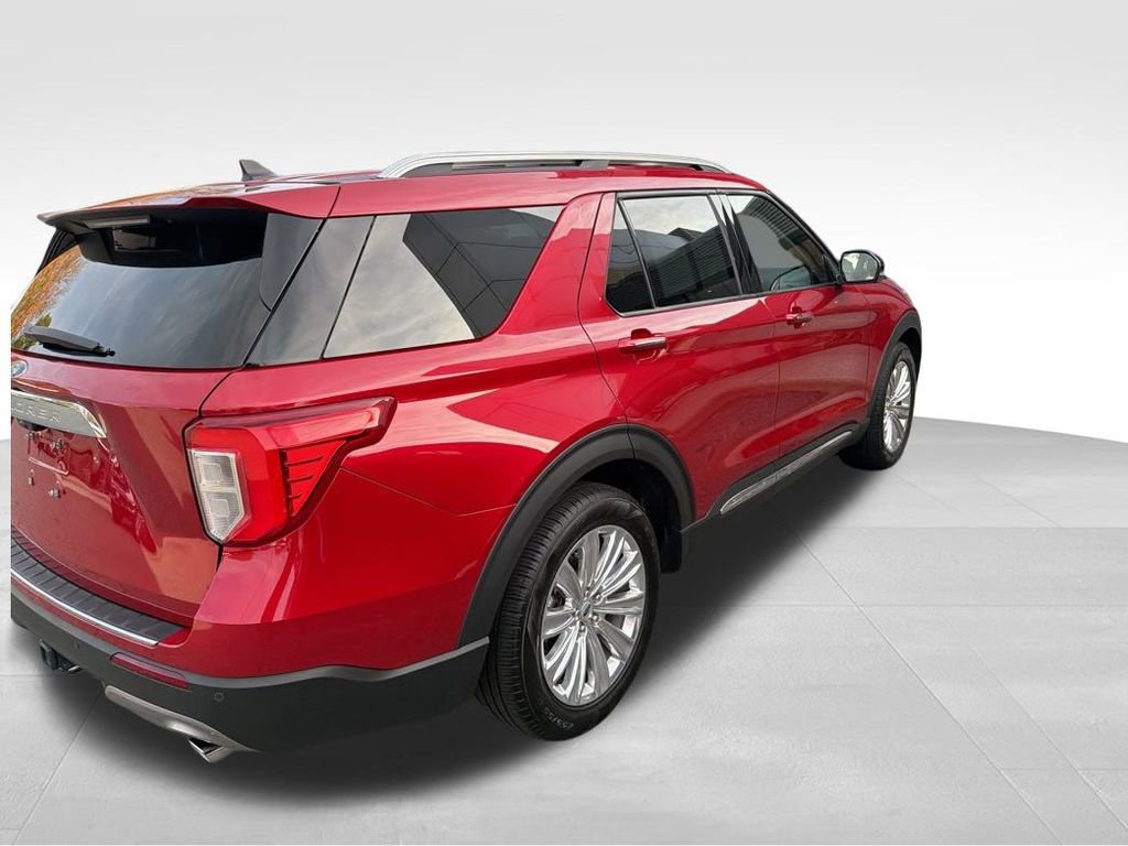 Certified 2022 Ford Explorer Limited w/ Equipment Group 301A image 10