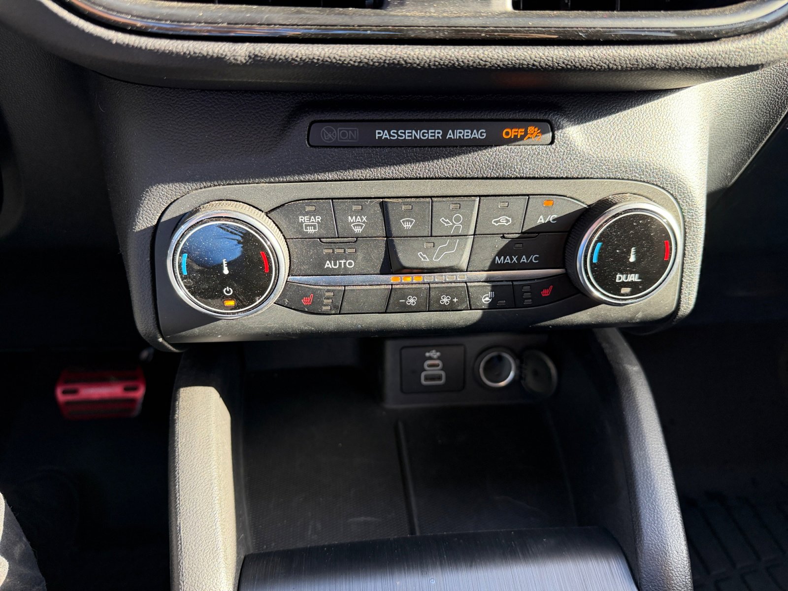 Certified 2025 Ford Escape ST-Line w/ Equipment Group 301A FWD image 22