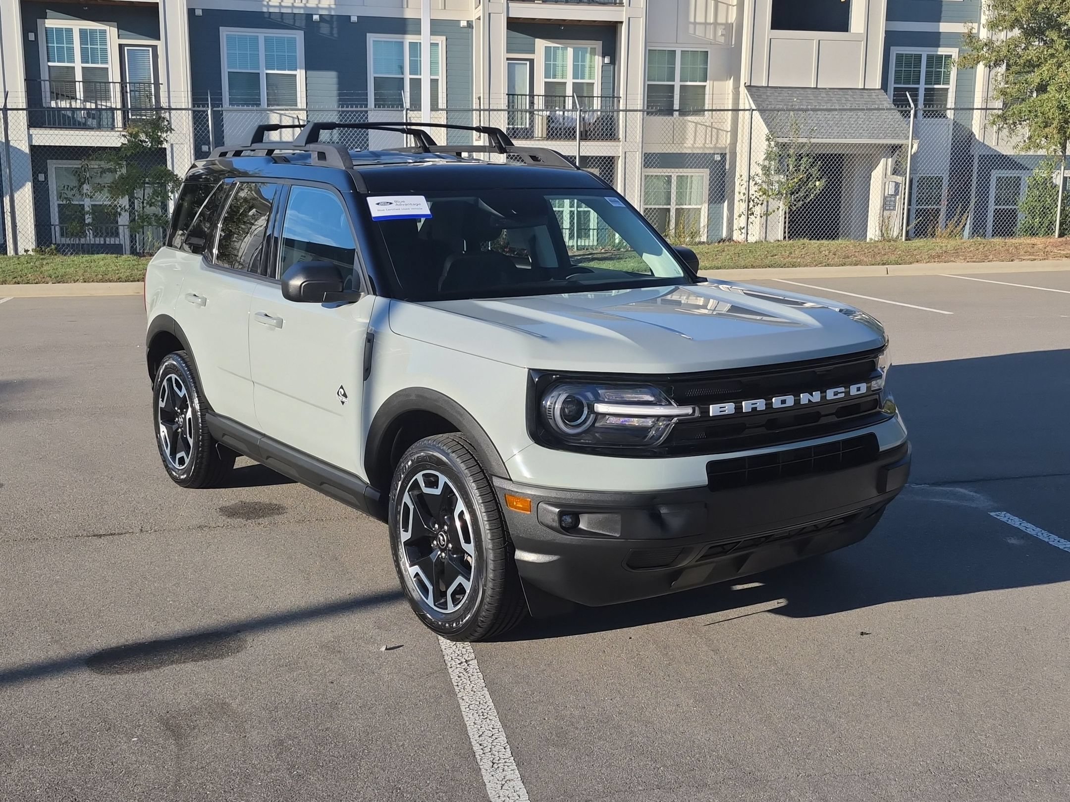 Certified 2022 Ford Bronco Sport Outer Banks AWD/4WD image 2