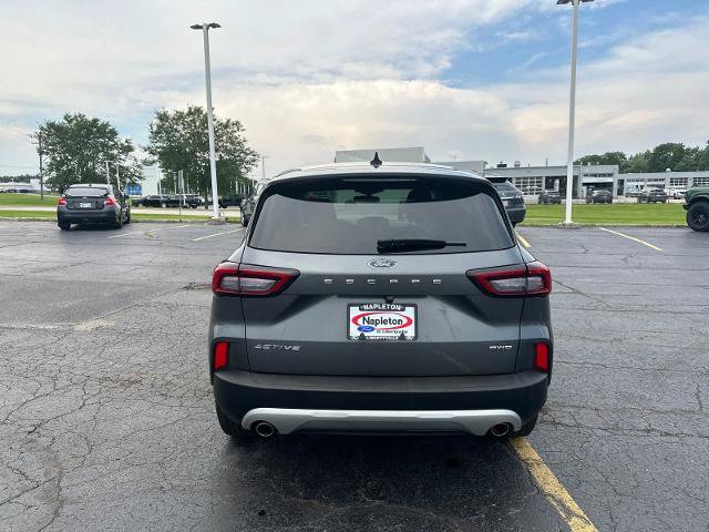Certified 2025 Ford Escape Active AWD/4WD image 7