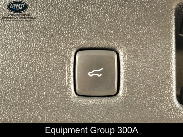Certified 2023 Ford Escape ST-Line w/ Tech Pack #1 AWD/4WD image 17