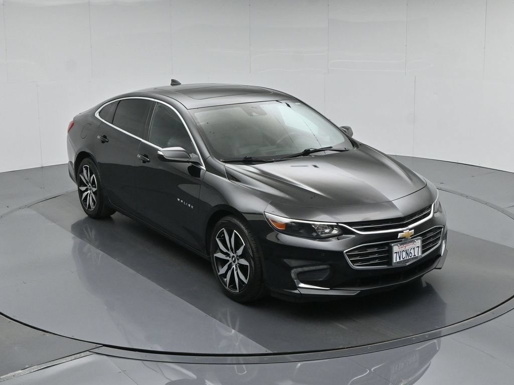 Used 2017 Chevrolet Malibu LT w/ Leather Package FWD image 43