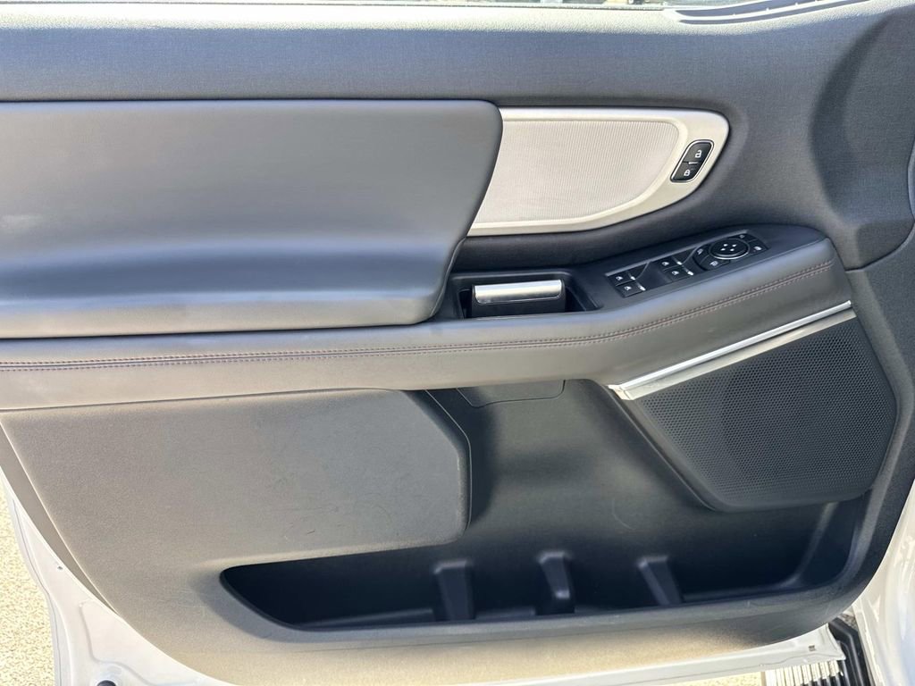Certified 2025 Ford Expedition Max Active RWD image 21
