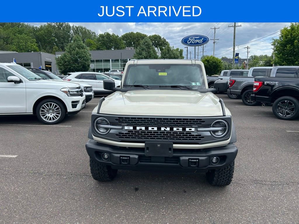 Certified 2025 Ford Bronco Badlands AWD/4WD image 2