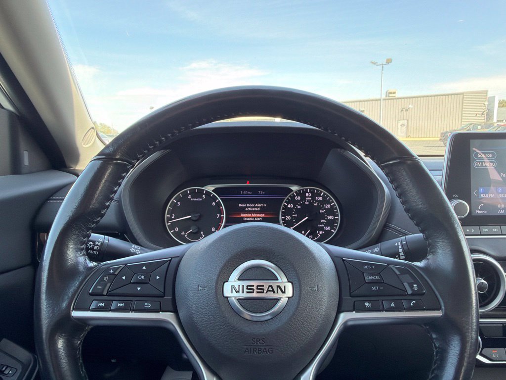 Used 2022 Nissan Sentra SV FWD image 16