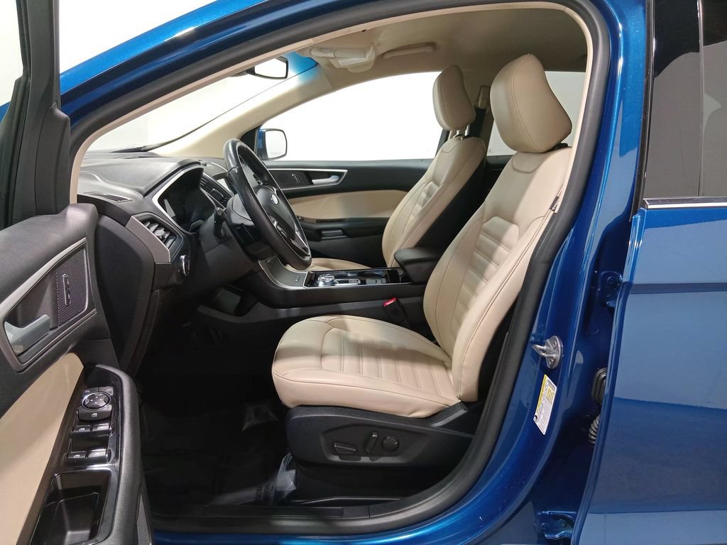 Certified 2020 Ford Edge SEL w/ Convenience Package AWD/4WD image 17