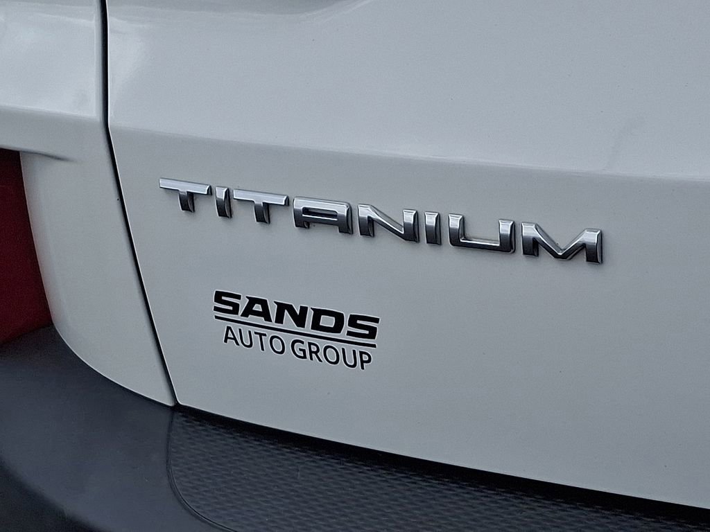 Certified 2020 Ford Escape Titanium image 30