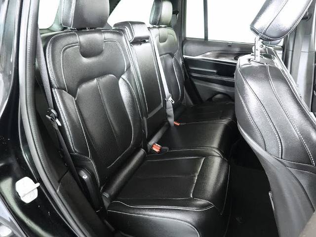 Used 2024 Jeep Grand Cherokee Limited w/ Luxury Tech Group II AWD/4WD image 17