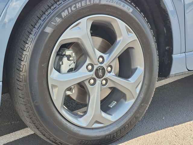 Certified 2024 Ford Escape ST-Line w/ Tech Pack #1 AWD/4WD image 22