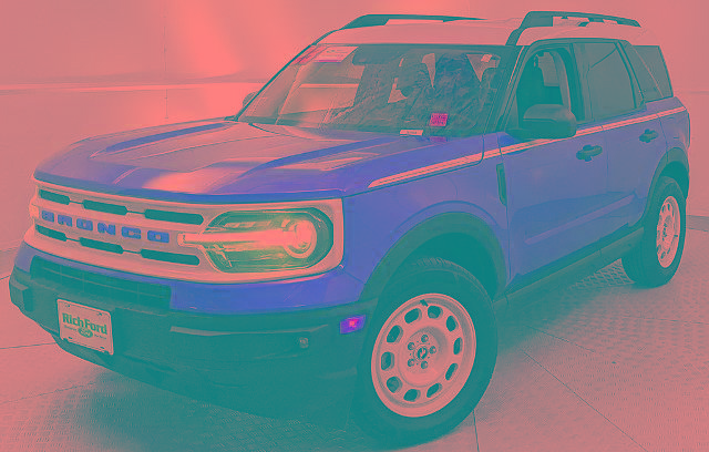 Certified 2023 Ford Bronco Sport Heritage w/ Heritage Convenience Package AWD/4WD image 6