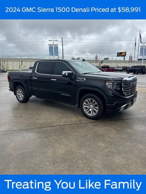 Used 2024 GMC Sierra 1500 Denali w/ Technology Package AWD/4WD image 1