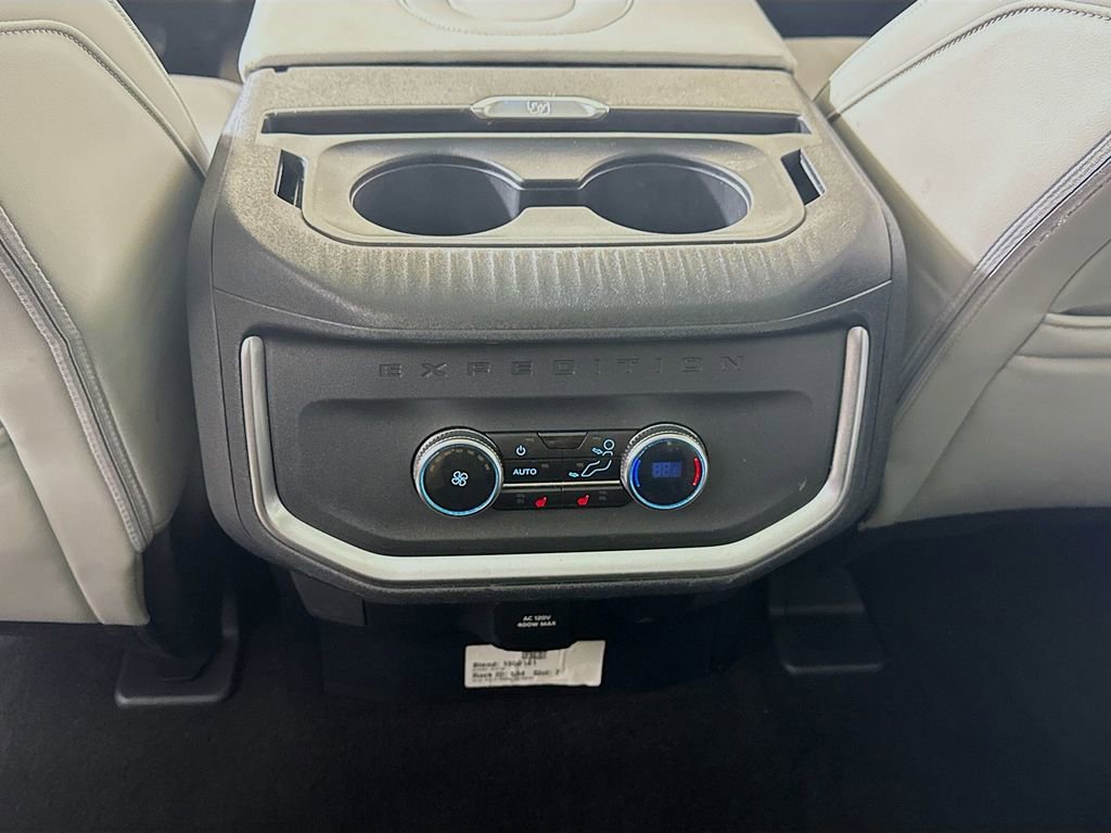 Certified 2025 Ford Expedition Platinum AWD/4WD image 27