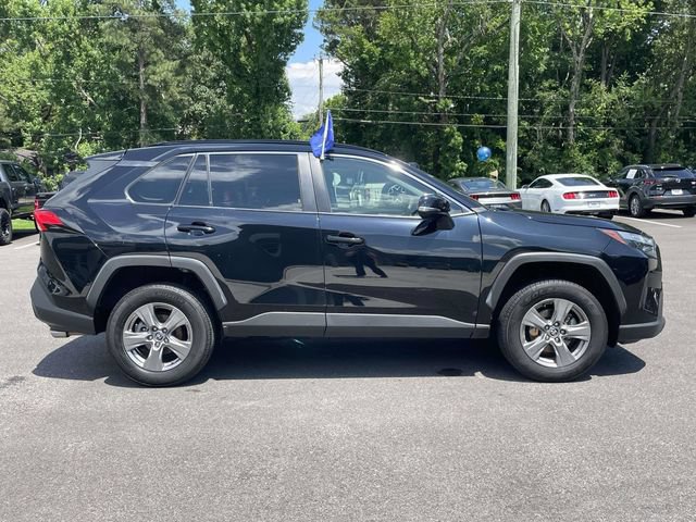 Used 2024 Toyota RAV4 XLE FWD image 3