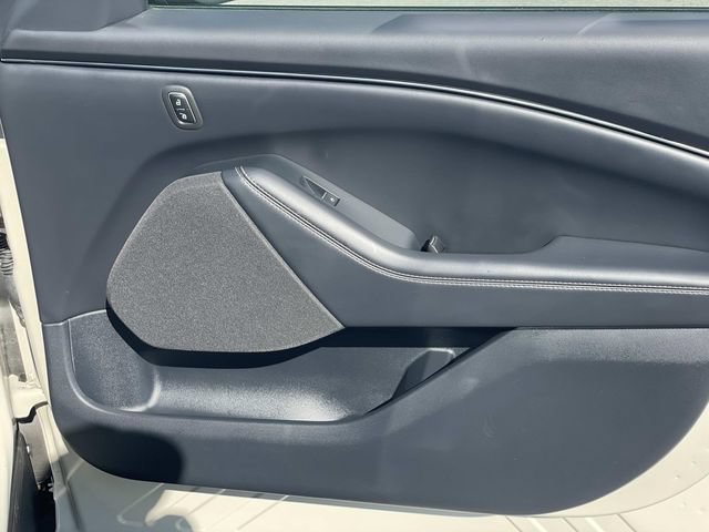 Certified 2025 Ford Mustang Mach-E Select w/ Comfort Package Lite AWD/4WD image 35