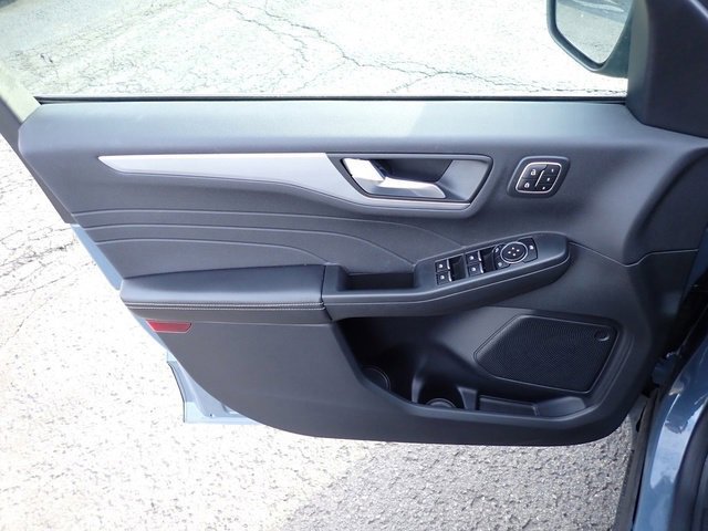 Certified 2023 Ford Escape Platinum image 21