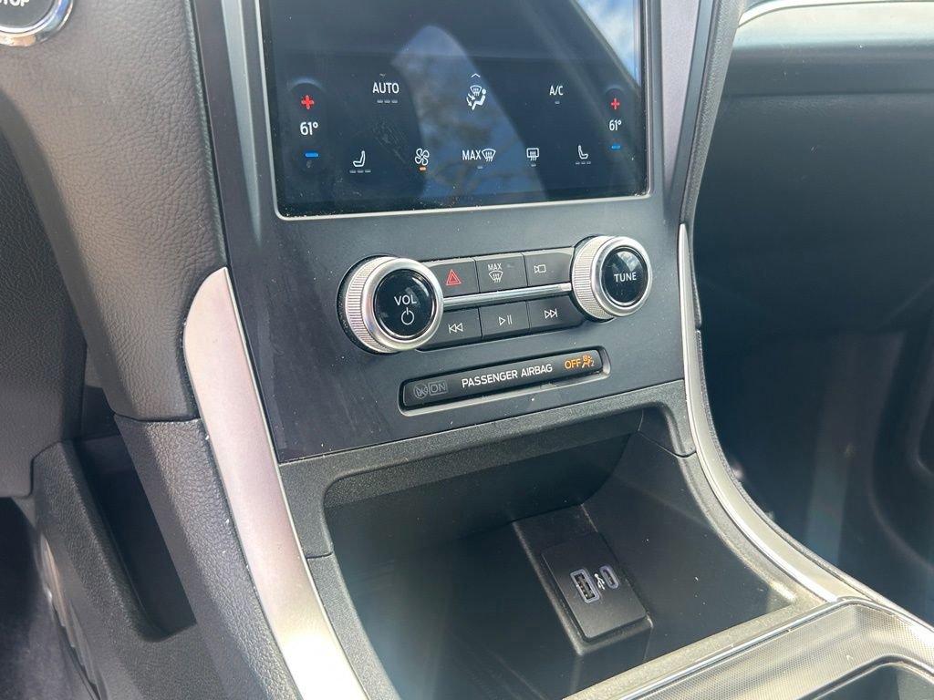 Certified 2023 Ford Edge ST-Line w/ Cargo Accessory Package image 36