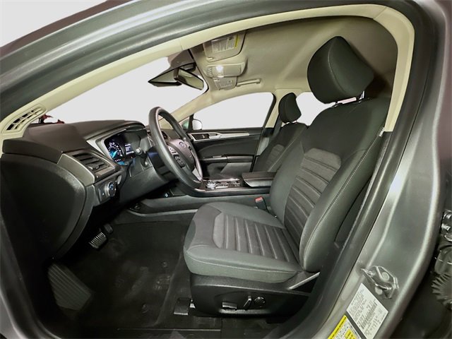Certified 2020 Ford Fusion SE image 17
