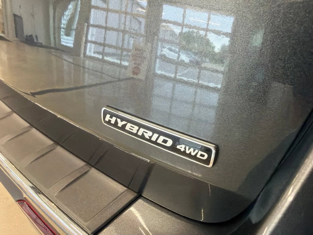 Certified 2020 Ford Explorer Limited w/ Hybrid Equipment Group 310A AWD/4WD image 10