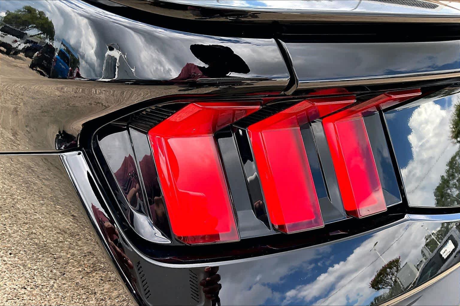 Certified 2025 Ford Mustang GT Premium RWD image 28